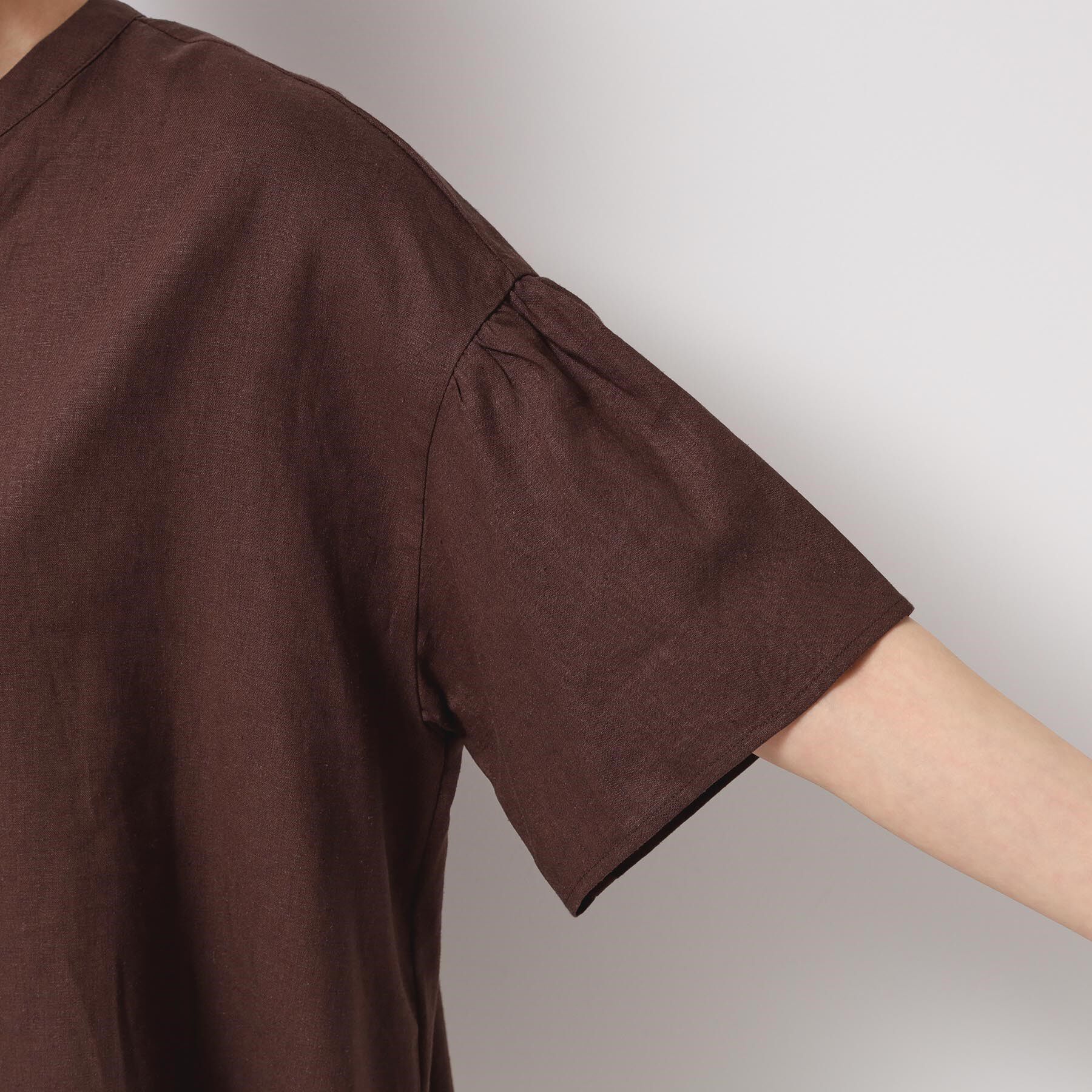 Dessin「【二の腕カバー・洗える】リネンブレンド袖切り替えブラウス」|シャツ・ブラウス|