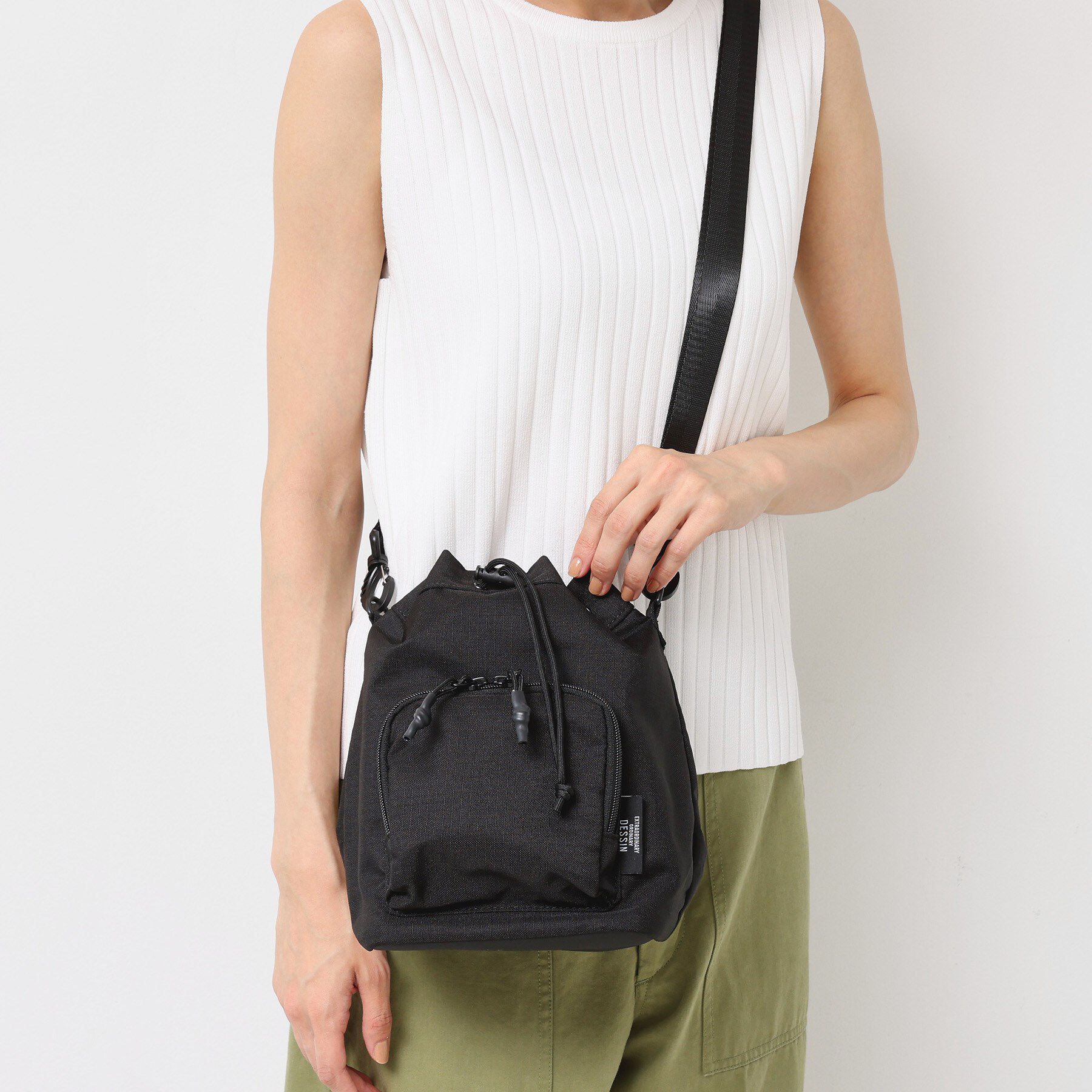 Dessin「【ユニセックス】リップストップ素材巾着型バッグ」|ショルダー・メッセンジャー|