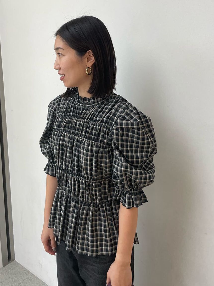 Mila Owen「シャーリングペプラムフリルブラウス」|シャツ・ブラウス|