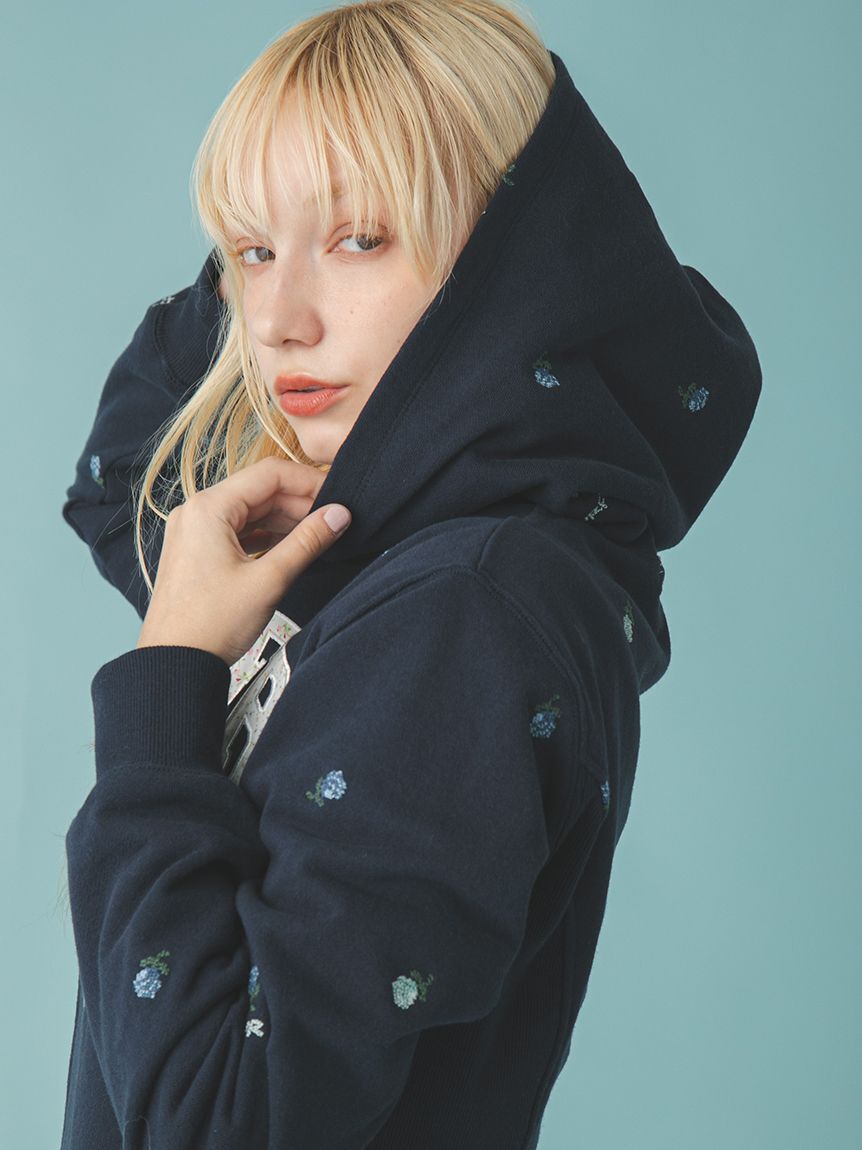 FURFUR「フラワー刺繍ジップアップフーディー」|パーカー|