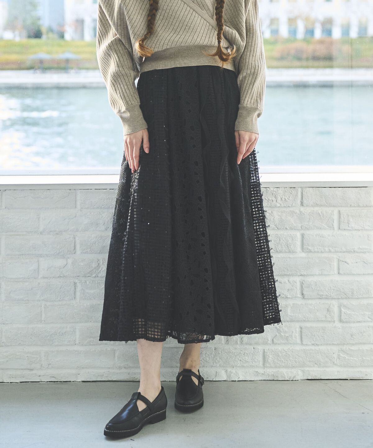 アンドクチュール「ウエストリブレースMIXロングスカート」|フレア|