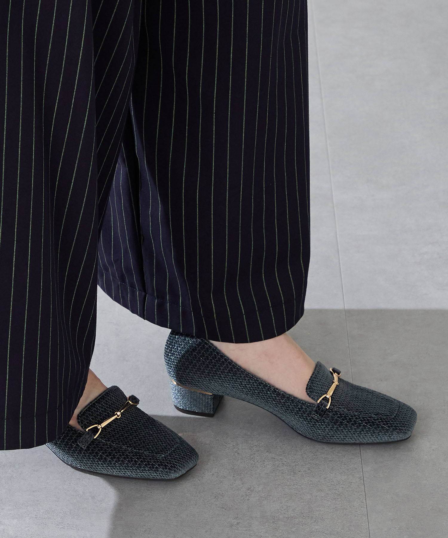 WA Oriental TRaffic「●2025秋冬新作●メタリックラインビット ヒール ローファー /52301 通勤靴 オフィス」|パンプス|