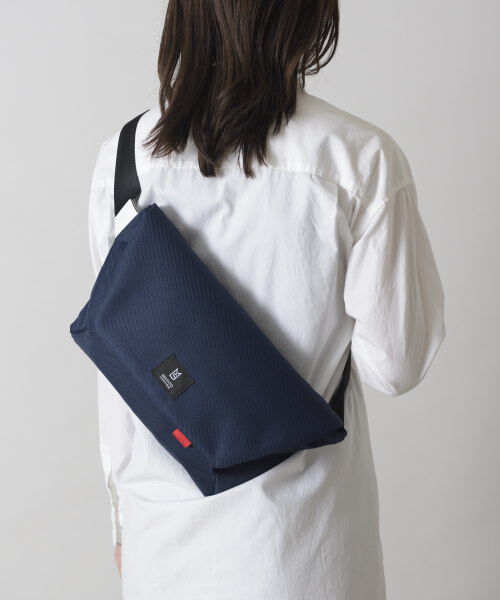  「Hutte ボディバッグ」|ショルダー・メッセンジャー|