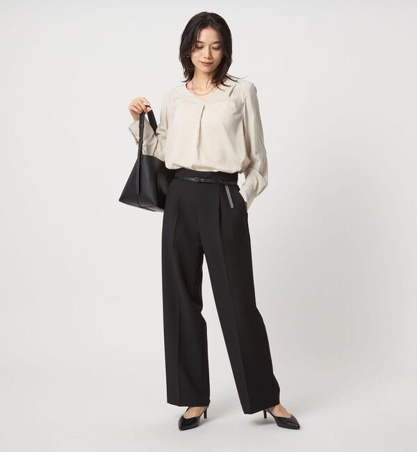 UNITED ARROWS green label relaxing「肩タック Vネック ブラウス マシンウォッシャブル UVカット」|シャツ・ブラウス|