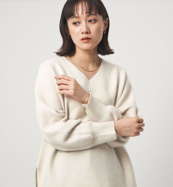 UNITED ARROWS green label relaxing「FOXブレンド フォルム Vネック ニット プルオーバー」|ニット・セーター|OFF WHITE