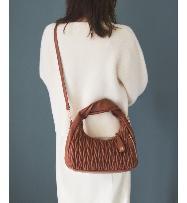 VIS「【2WAY】ねじりハンドルキルティングバッグ」|ハンドバッグ|