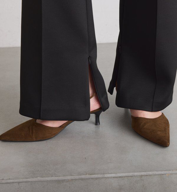  「ピンタックセミフレアーパンツ」|チノ|