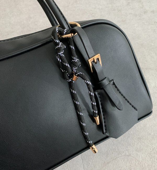  「チャーム付横長ボストン」|トートバッグ|