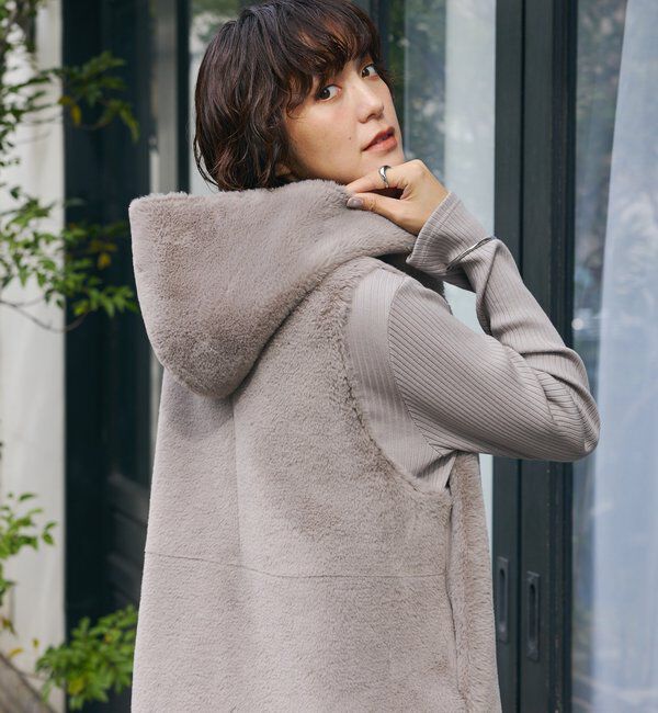  「【シーズンムード高まる】エコファーフードジレ」|ベスト・ジレ|