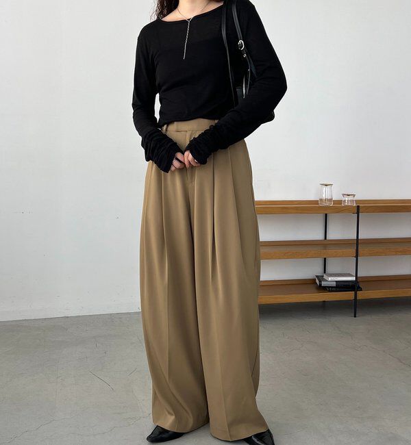  「【選べる4サイズ展開/全骨格細見え】すっきりスラックスワイドパンツ」|チノ|