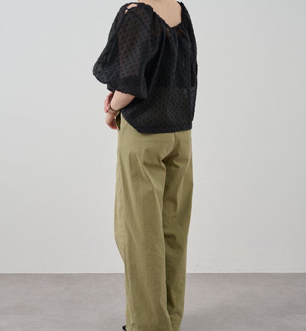  「《旬のコーデに》ミリタリーパンツ」|チノ|