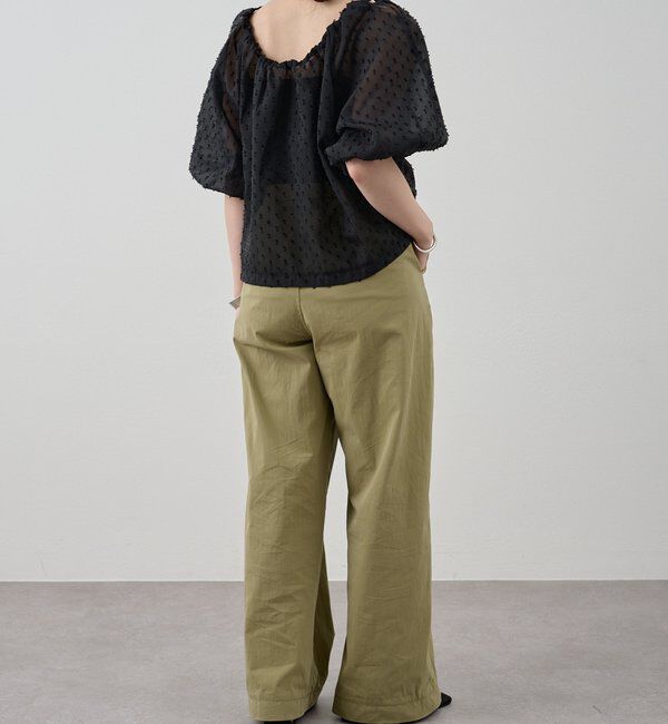  「《旬のコーデに》ミリタリーパンツ」|チノ|