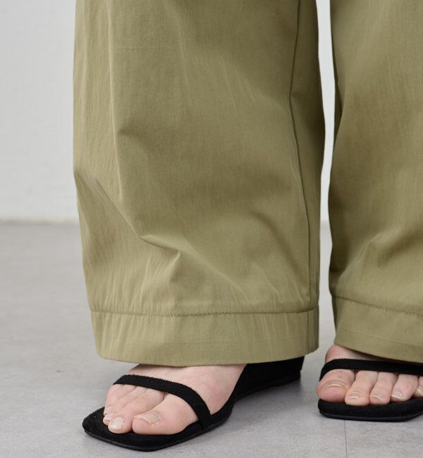  「《旬のコーデに》ミリタリーパンツ」|チノ|