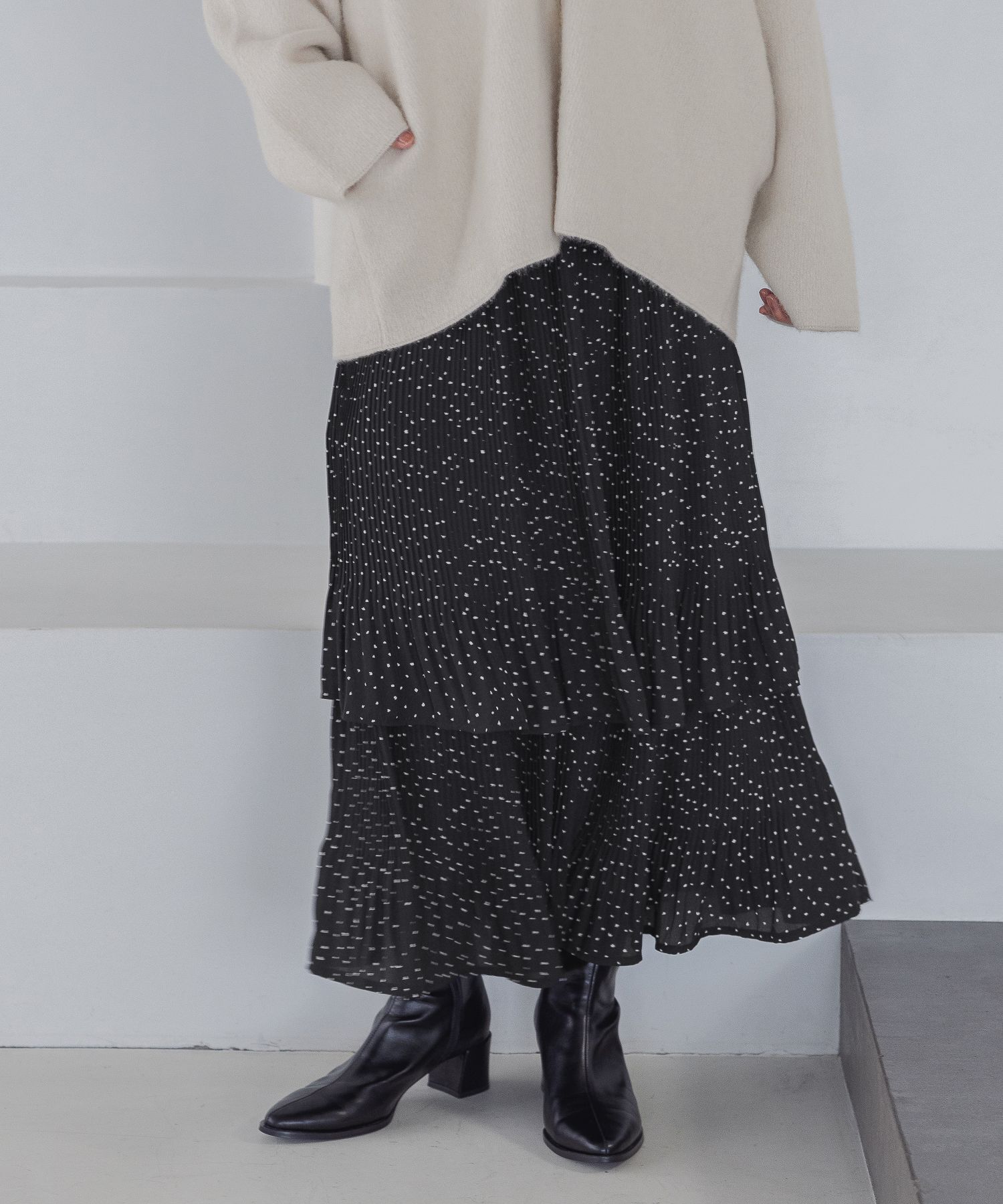 A part by 「ホソプリーツティアードスカート」|スカート|