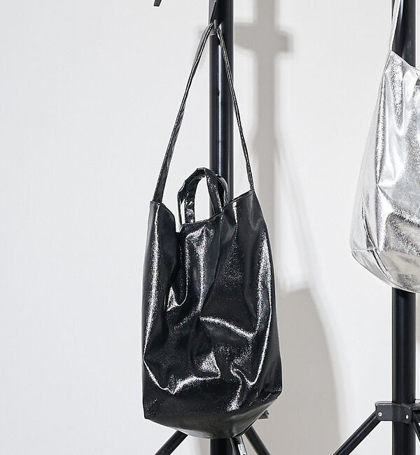 collex「2WAYメタリック底マチワイド ワンショルダーバッグ」|ショルダー・メッセンジャー|ブラック