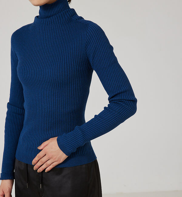 qualite「【日本製/2023AW】シームレスタートルニット」|ニット・セーター|