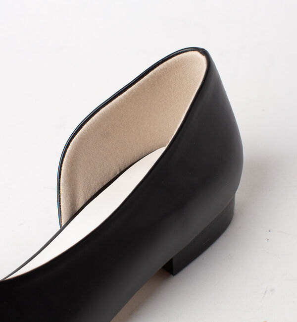 AU BANNISTER「【LAROUTE】サイドオープン フラットパンプス」|パンプス|