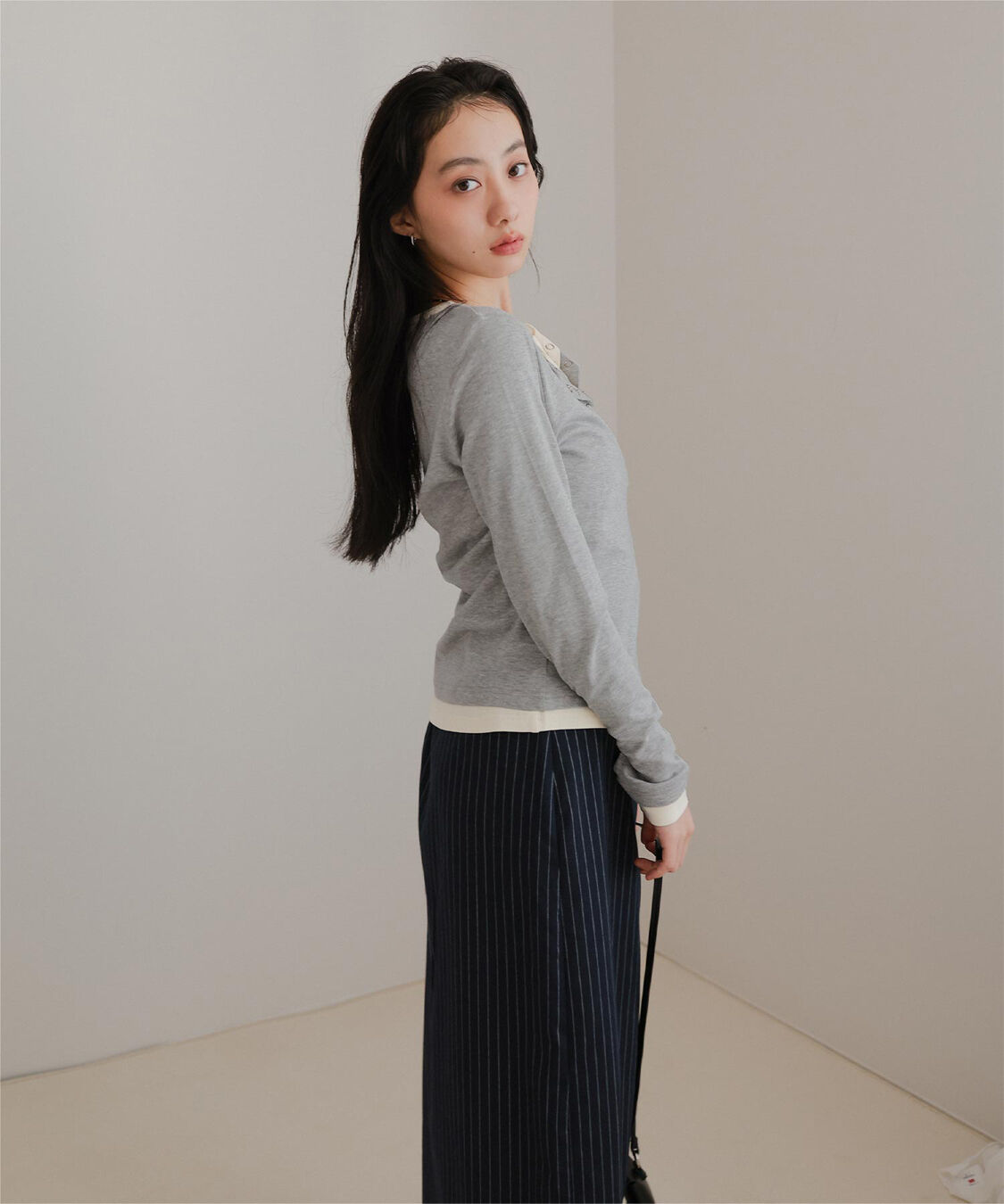 miette「レイヤード風ヘンリーネックトップス」|Tシャツ・カットソー|