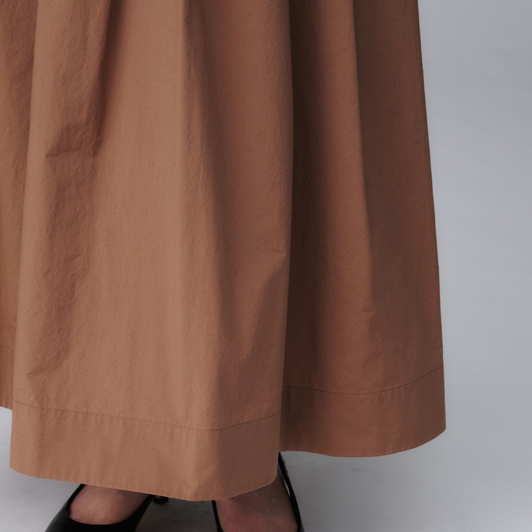 UNTITLED「【後ろウエストゴム/セットアップ可】ファブリカタックスカート」|スカート|