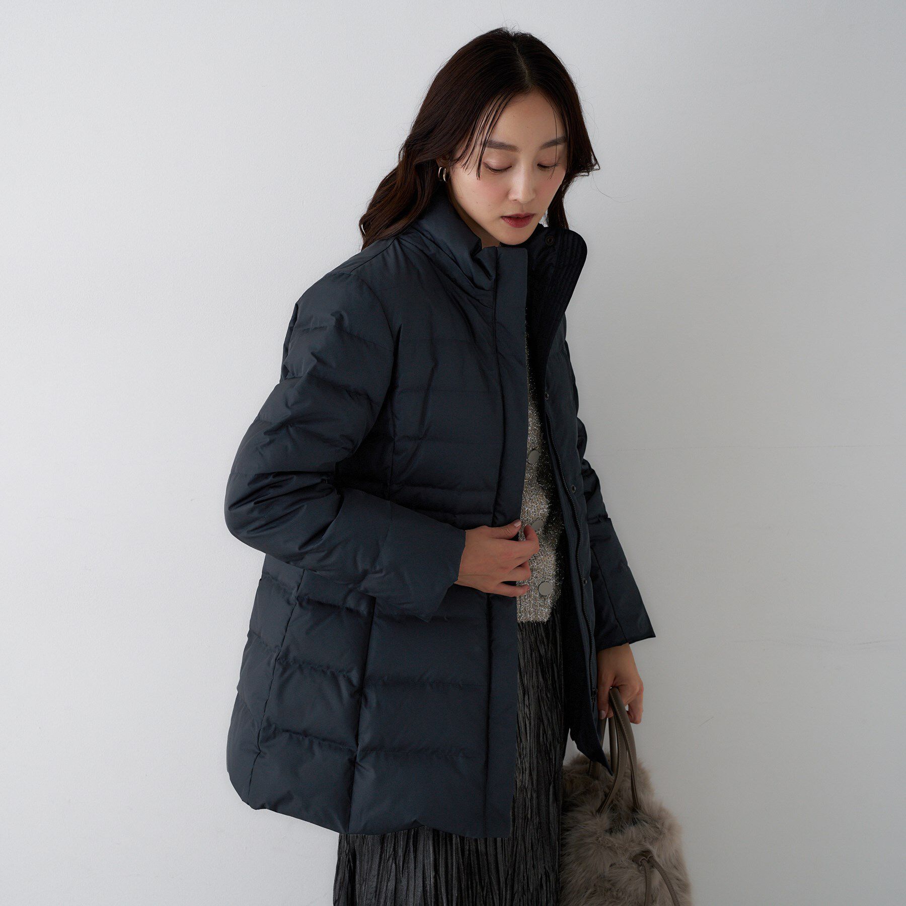 UNTITLED「【はっ水機能/フード取り外し可】ミディダウンコート」|ダウン|