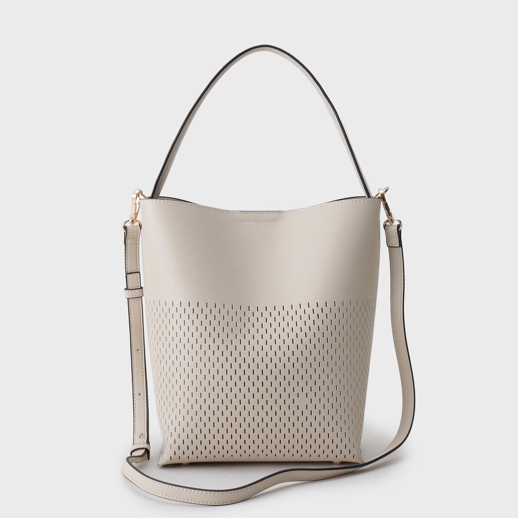 COUP DE CHANCE「2WAYパンチングトート／バケツ型／ミニポーチ付き／軽量」|トートバッグ|