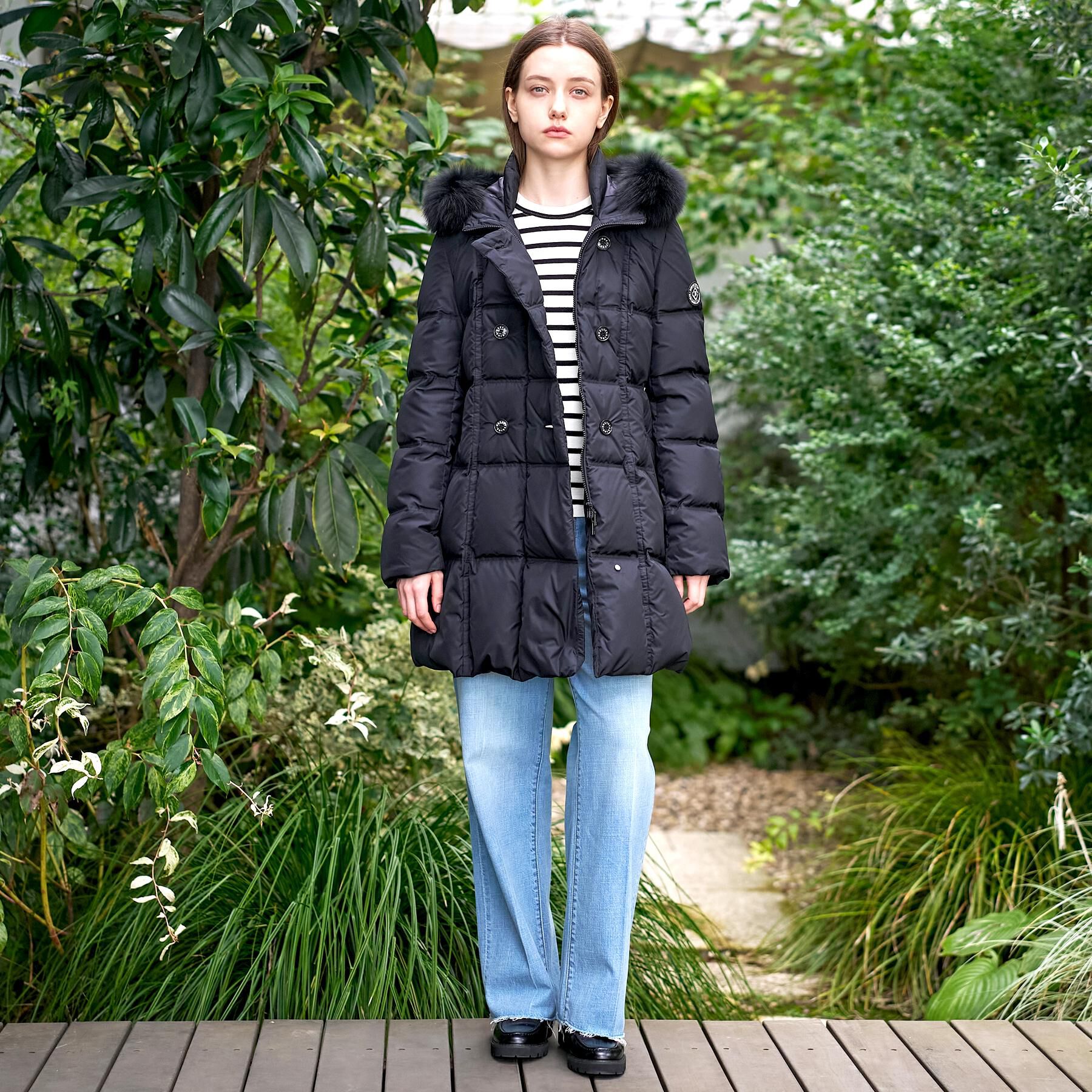 DRESSTERIOR「【CLASSY.12月号掲載】ブルーFOXファーナポレオンホワイトグースダウン」|ダウン|