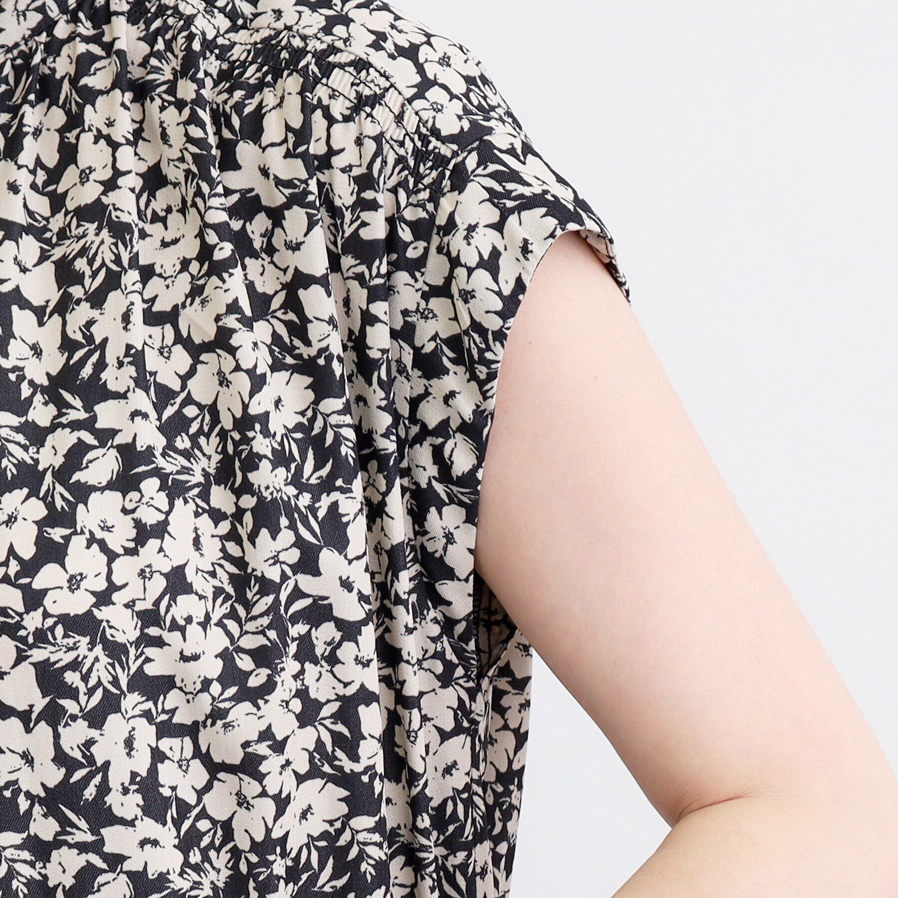 grove「シャーリングプリーツワンピース」|ワンピース|