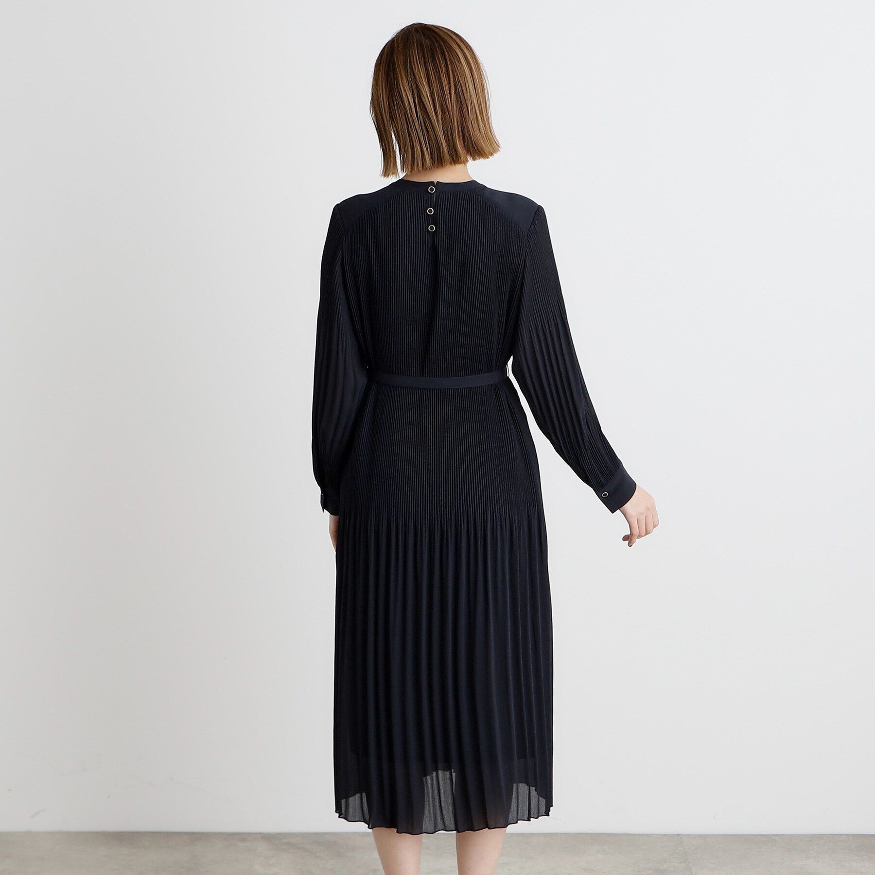 grove「プリーツナローフレアワンピース」|ワンピース|