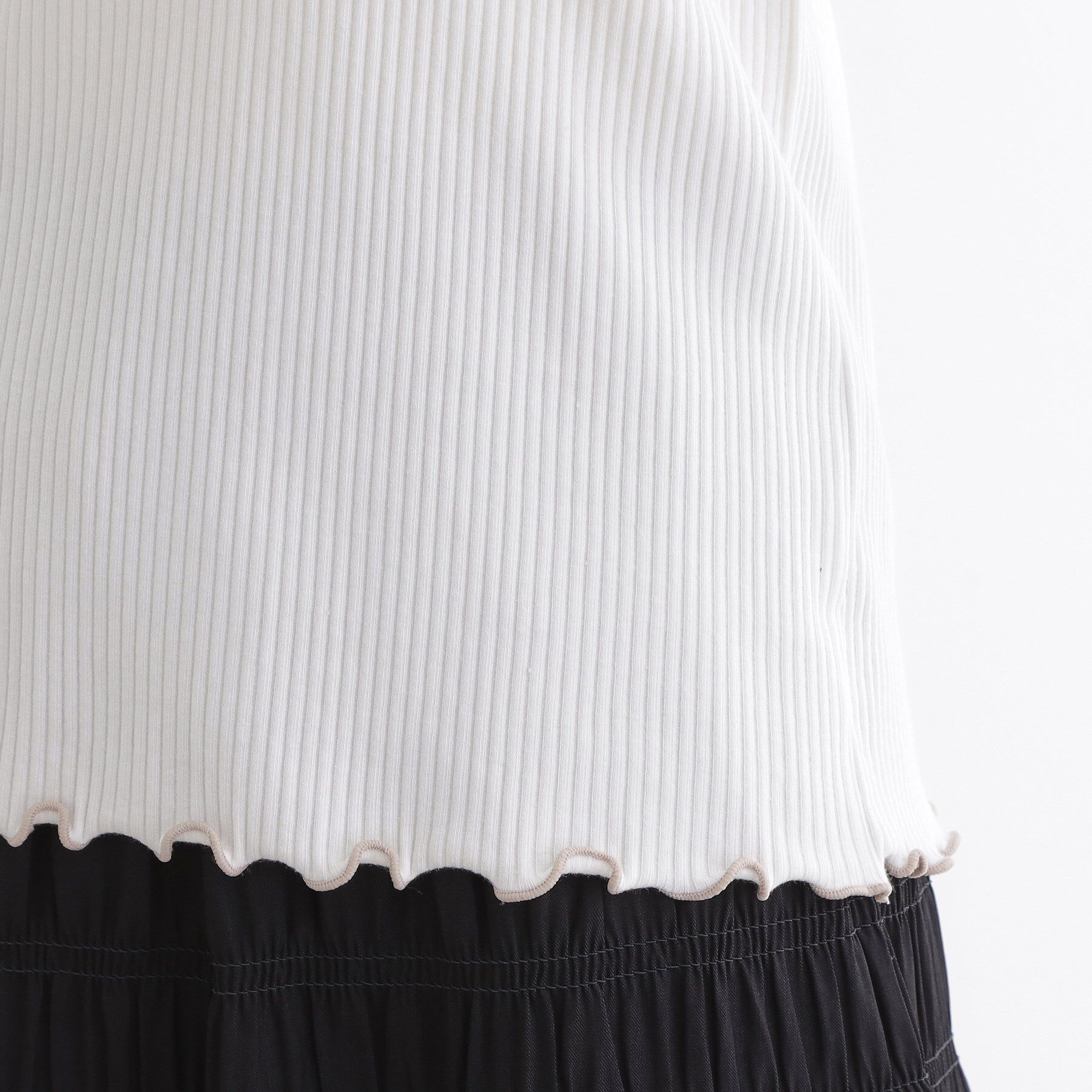 grove「一枚でもレイヤードでも楽しめる　マルチな5分袖プルオーバー」|Tシャツ・カットソー|