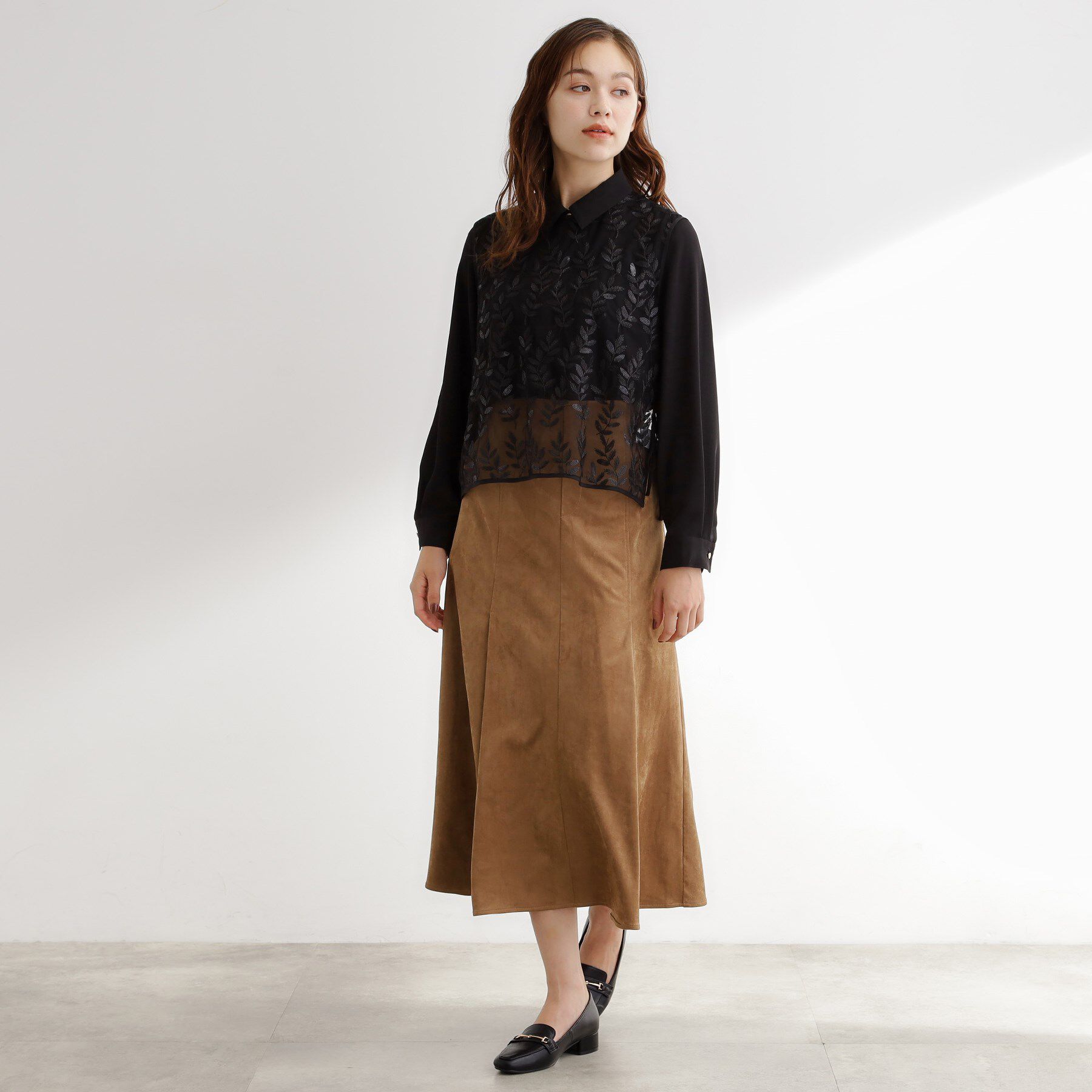 grove「リーフ刺繍スパンコールベスト＆ブラウスセット」|シャツ・ブラウス|