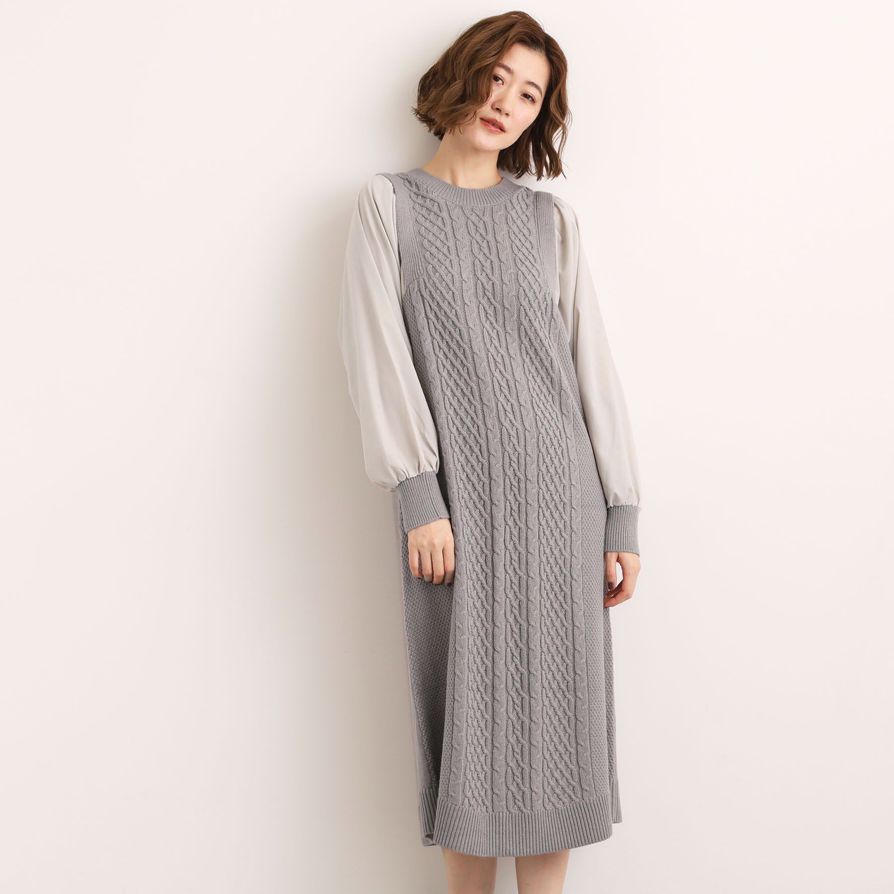 grove「一枚で華やぐ、袖布帛ケーブルニットワンピース」|ワンピース|グレー(012)