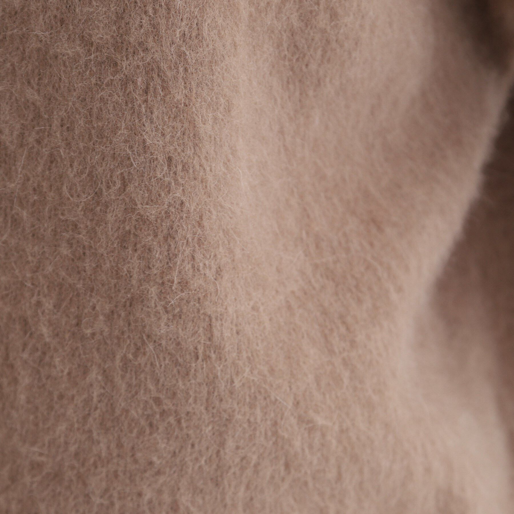 INDIVI「【フォックス混】ラウンドネックヘアリーニット」|ニット・セーター|