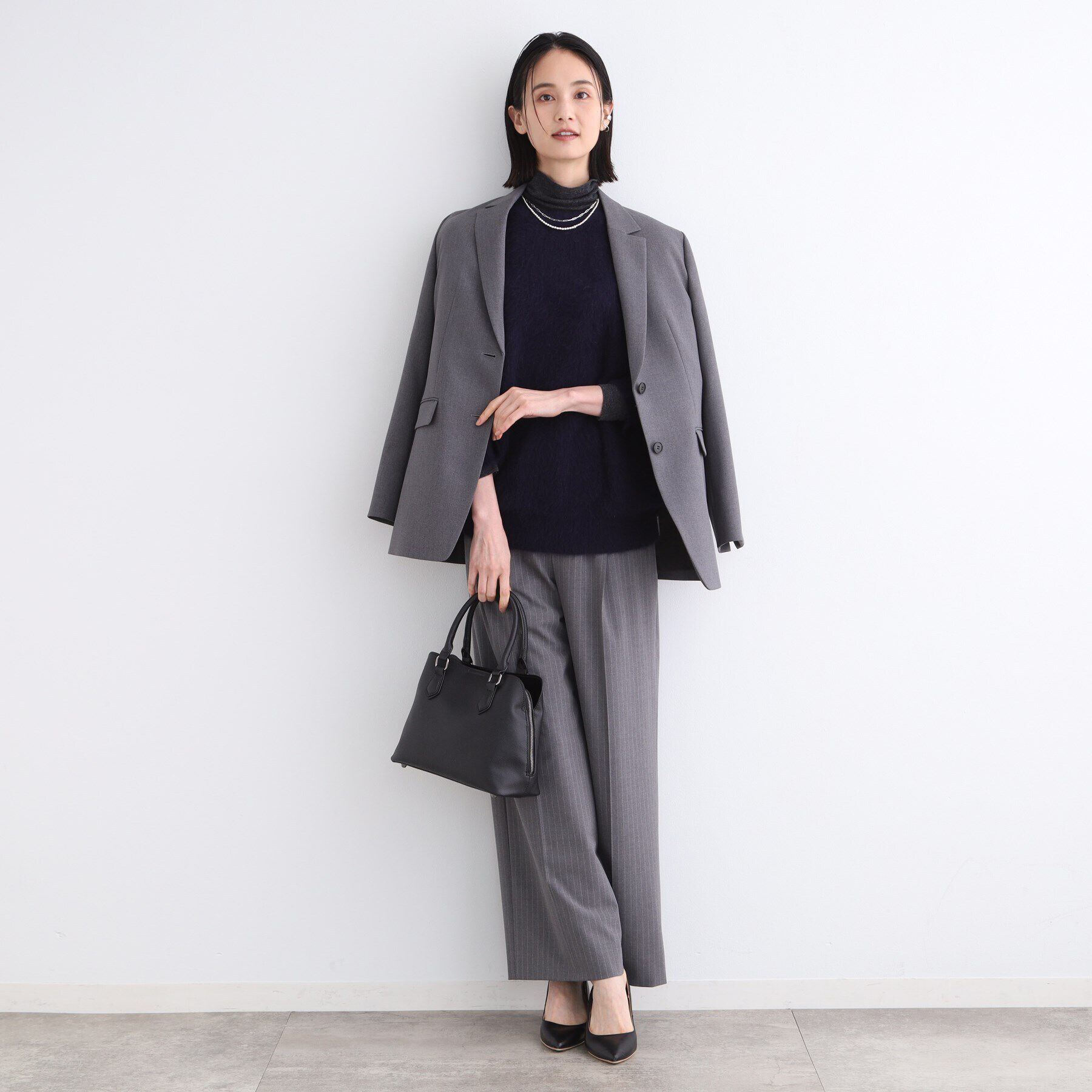 INDIVI「【フォックス混】ラウンドネックヘアリーニット」|ニット・セーター|