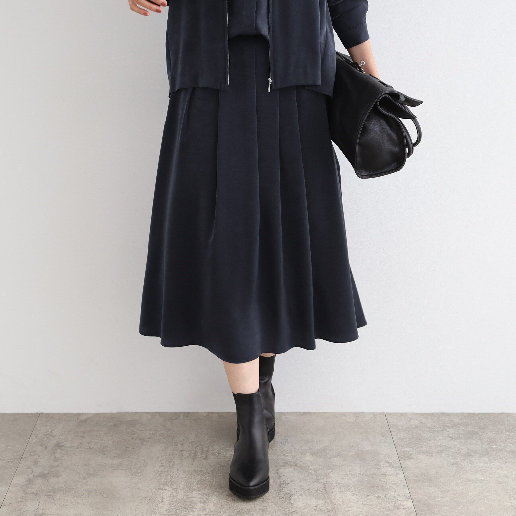 INDIVI「【洗える／UVケア】スエード調サテンタックスカート」|スカート|