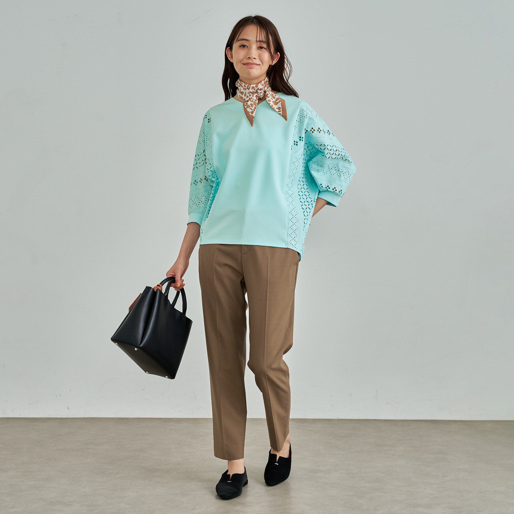 INDIVI「【洗える／体型カバー】レースコンビトップス」|Tシャツ・カットソー|