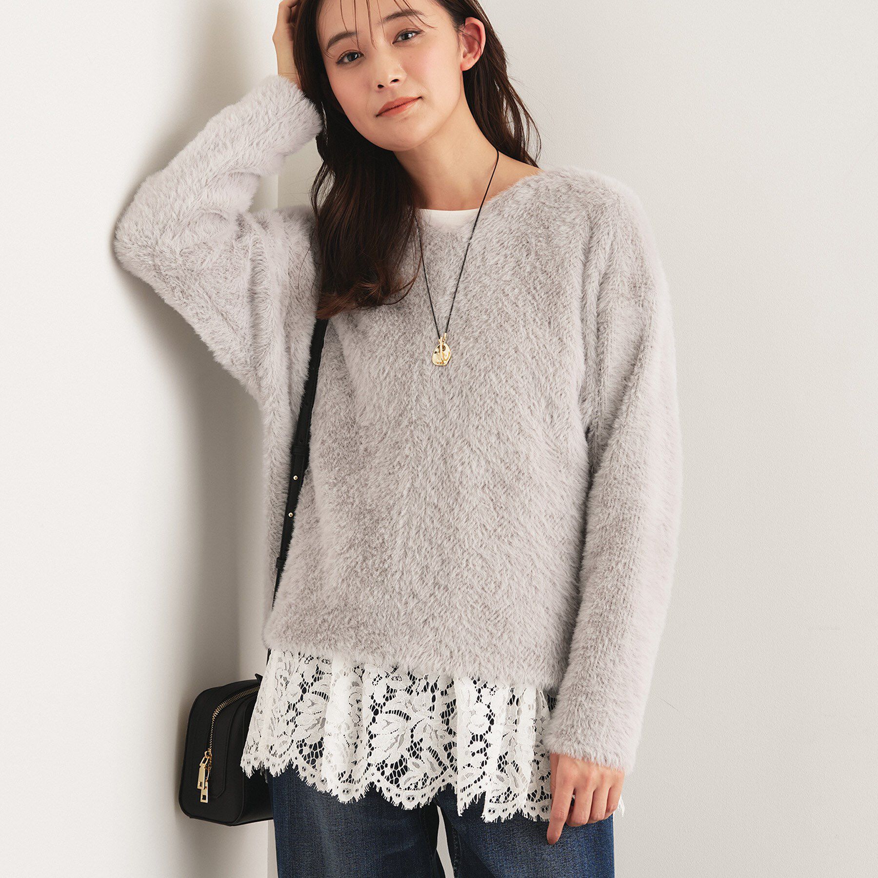 INDIVI「【レイヤードにおすすめ】レース切り替えカットソー」|Tシャツ・カットソー|