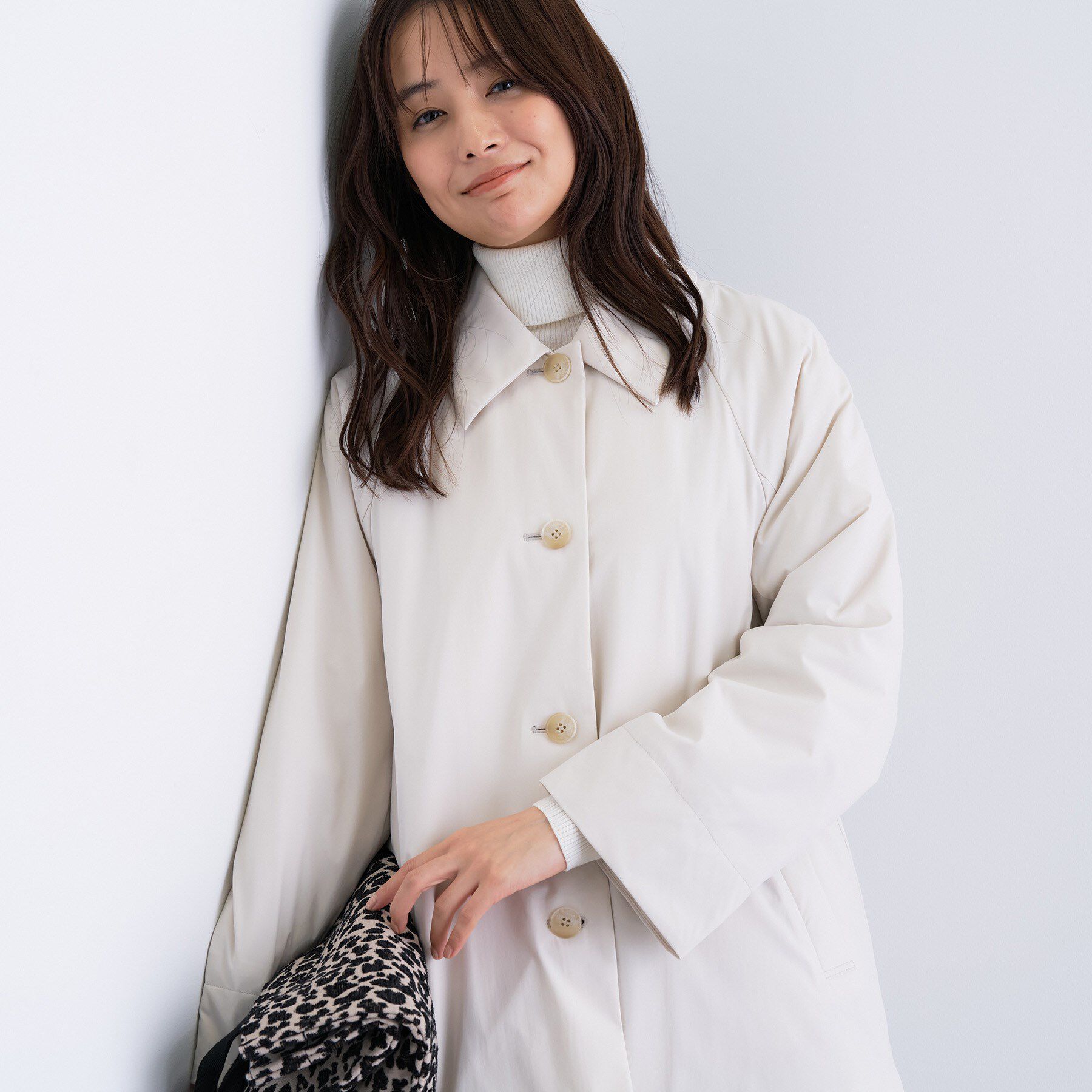 INDIVI「【超軽量／蓄熱】ライトパフステンカラーコート」|ダウン|グレージュ(050)