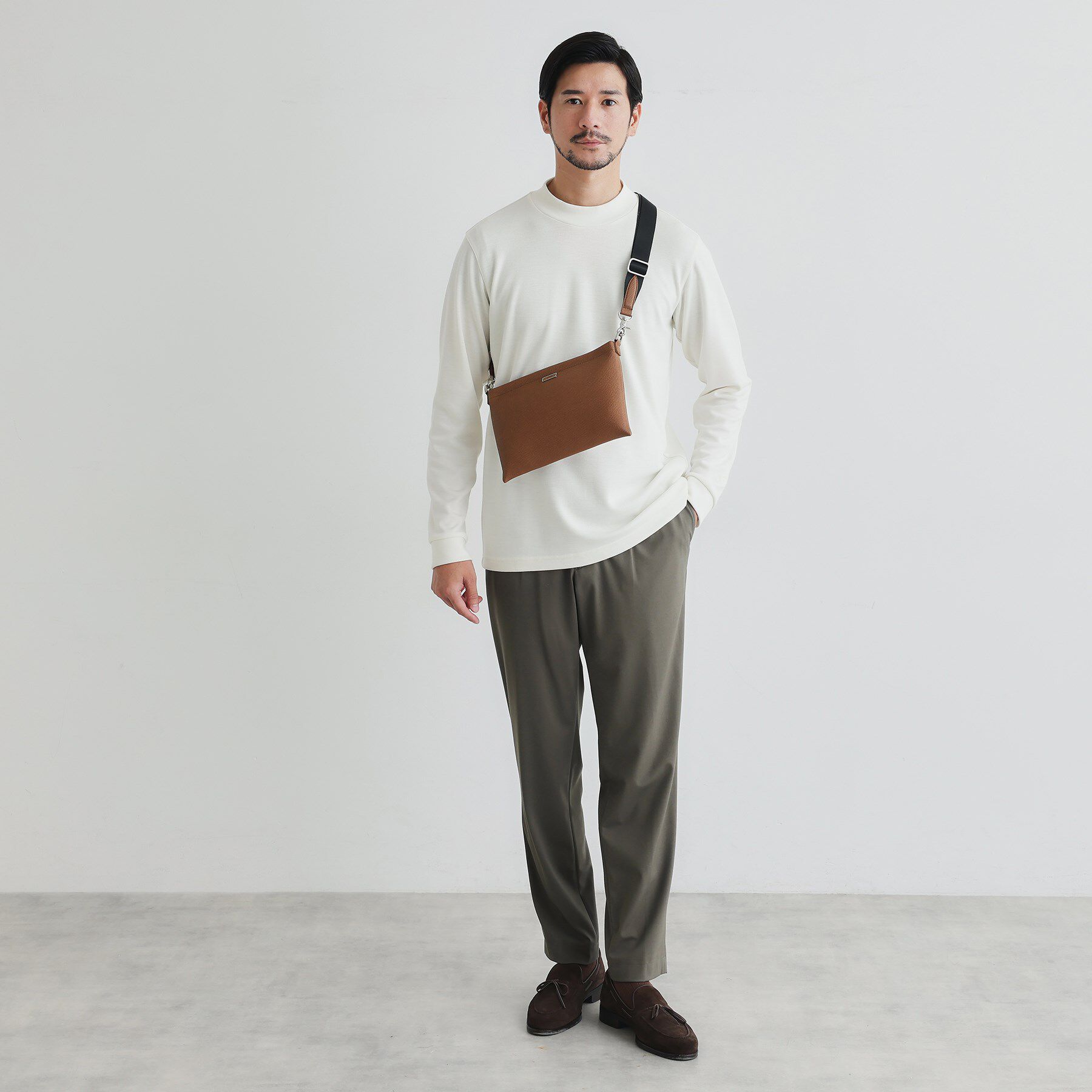 TAKEO KIKUCHI「PUボンディングミニショルダー」|ショルダー・メッセンジャー|