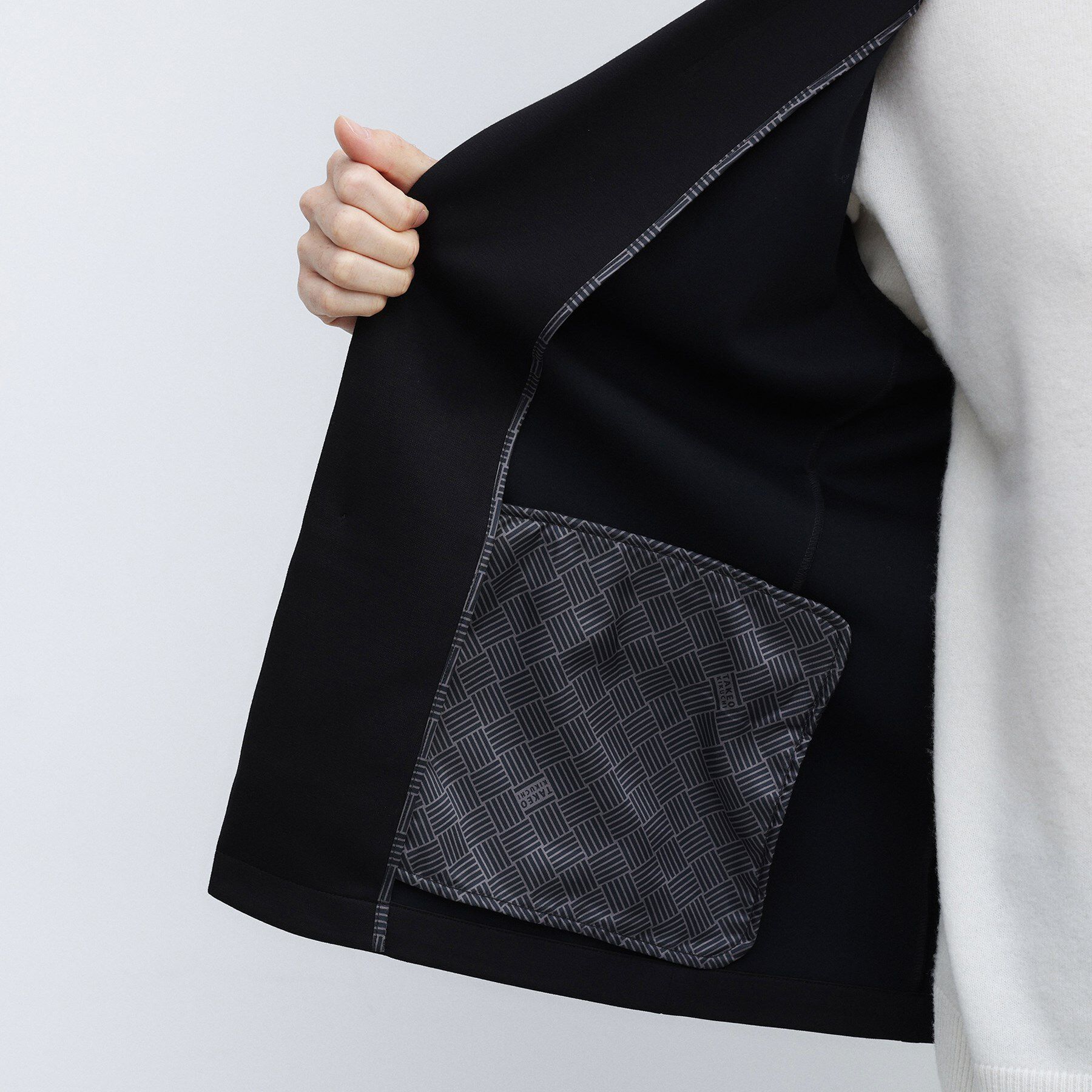 TAKEO KIKUCHI「【JUST ONE LAYER】ダウンファブリック テーラード ジャケット」|テーラードジャケット|