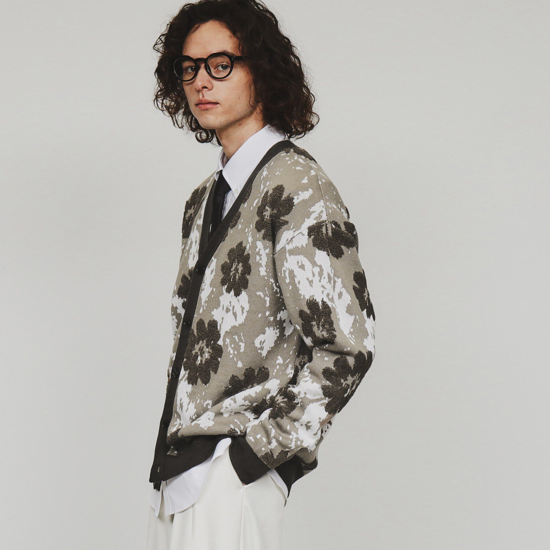 tk.TAKEO KIKUCHI「フラワージャカードカーディガン」|カーディガン|