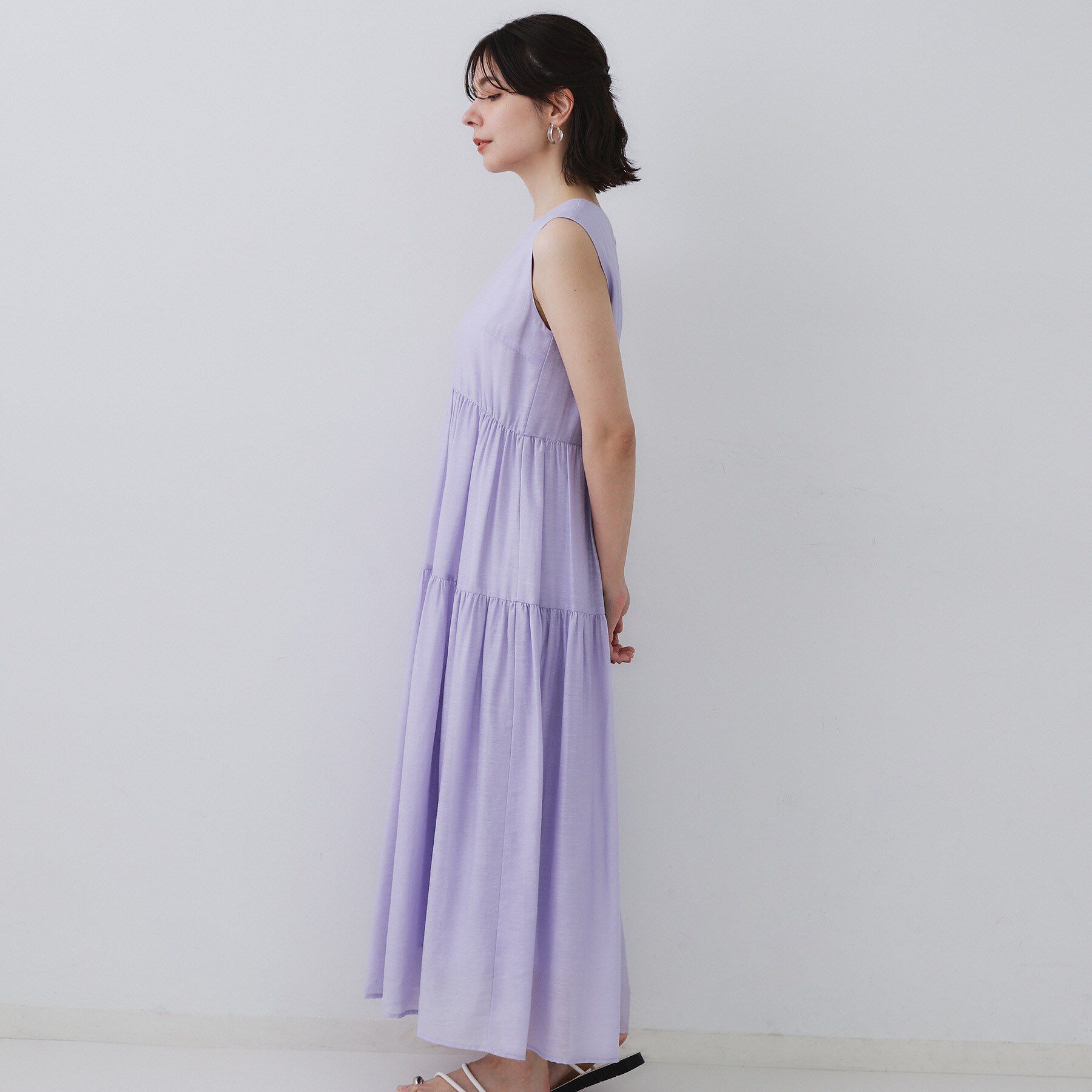 OPAQUE.CLIP「麻混シアーギャザーティアードワンピース【洗濯機洗い可】」|ワンピース|