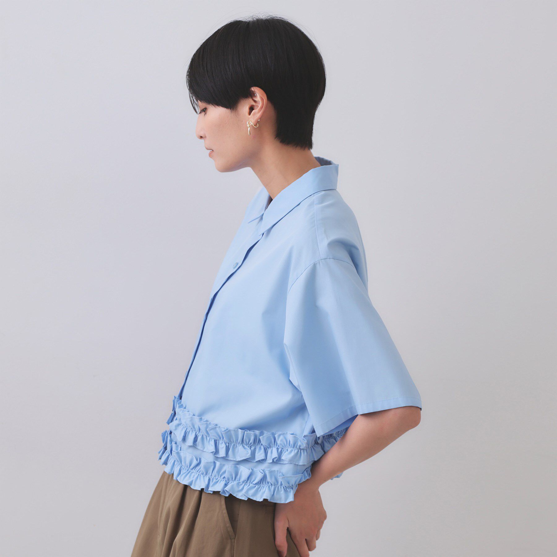 OPAQUE.CLIP「裾フリルシャツ【洗濯機洗い可】」|シャツ・ブラウス|