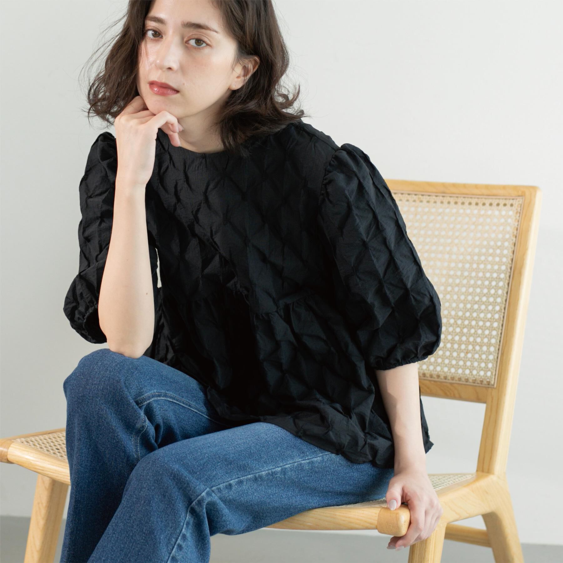 OPAQUE.CLIP「ふくれジャカードペプラムブラウス【洗濯機洗い可】」|シャツ・ブラウス|ブラック(019)