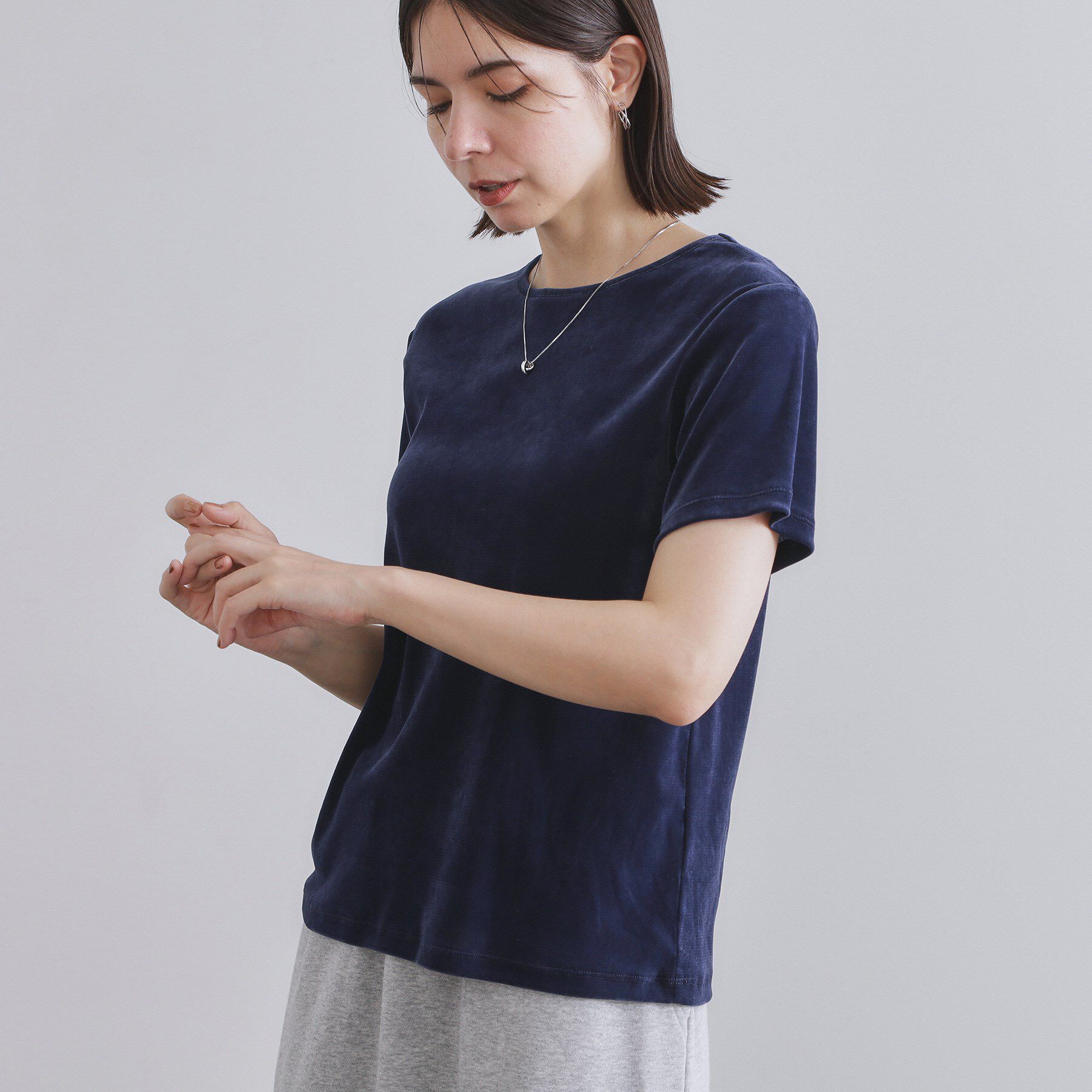 OPAQUE.CLIP「フロッキーチュールTシャツ【洗濯機洗い可】」|Tシャツ・カットソー|