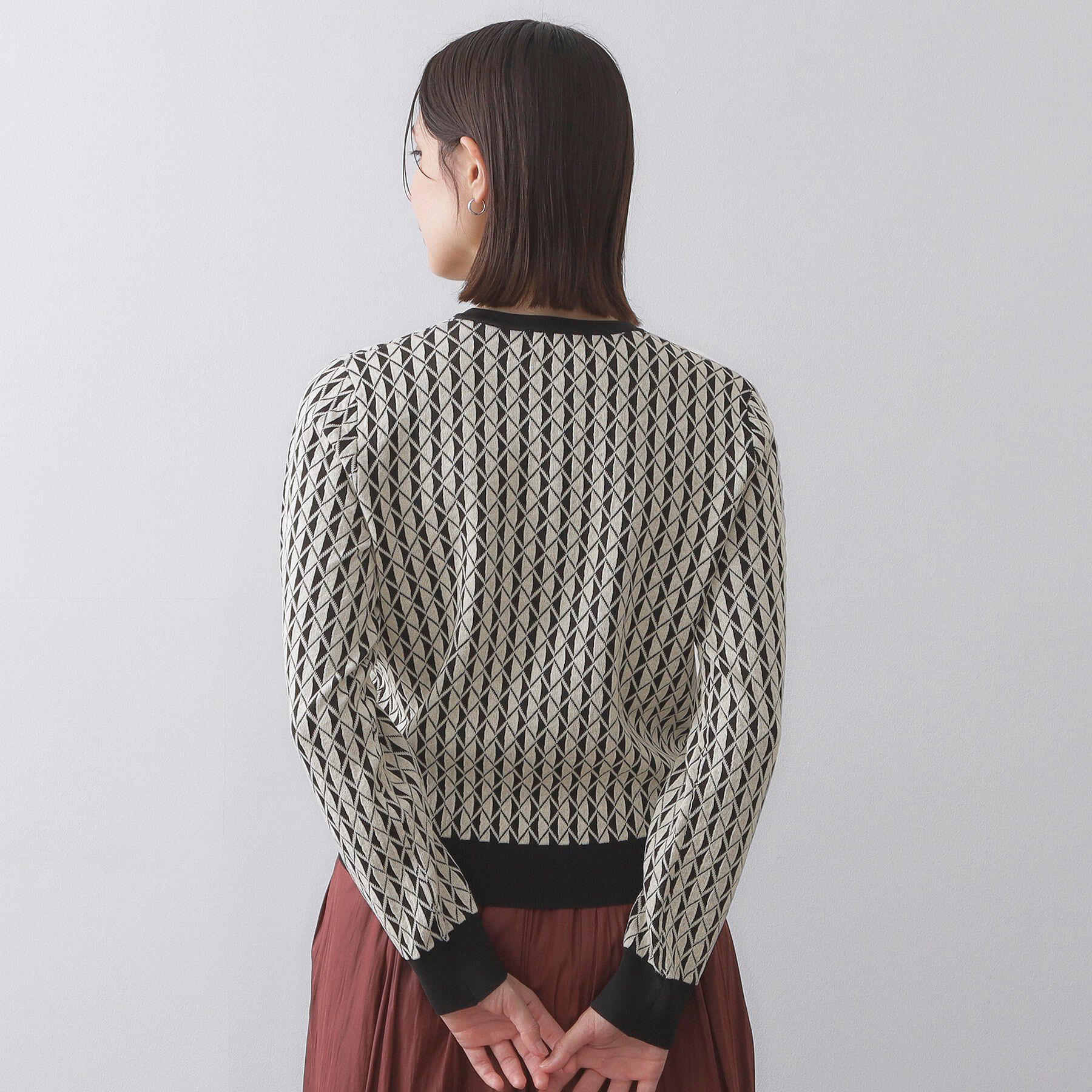 OPAQUE.CLIP「幾何学柄ジャカードニットカーディガン【洗濯機洗い可／抗ピル】」|カーディガン|