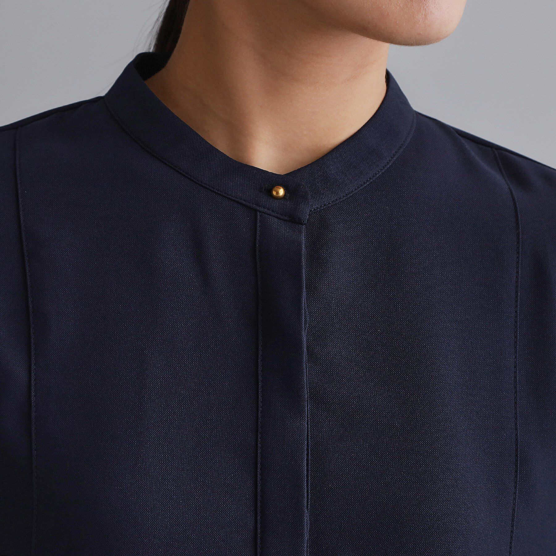 OPAQUE.CLIP「【es】ブザム切替バンドカラーシャツブラウス【洗濯機OK/防シワ/UVケア/接触冷感】」|シャツ・ブラウス|