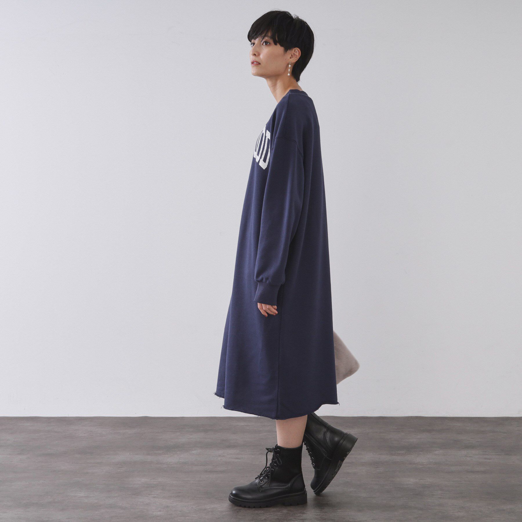 OPAQUE.CLIP「ロゴプリント裏毛ワンピース【洗濯機OK】」|ワンピース|