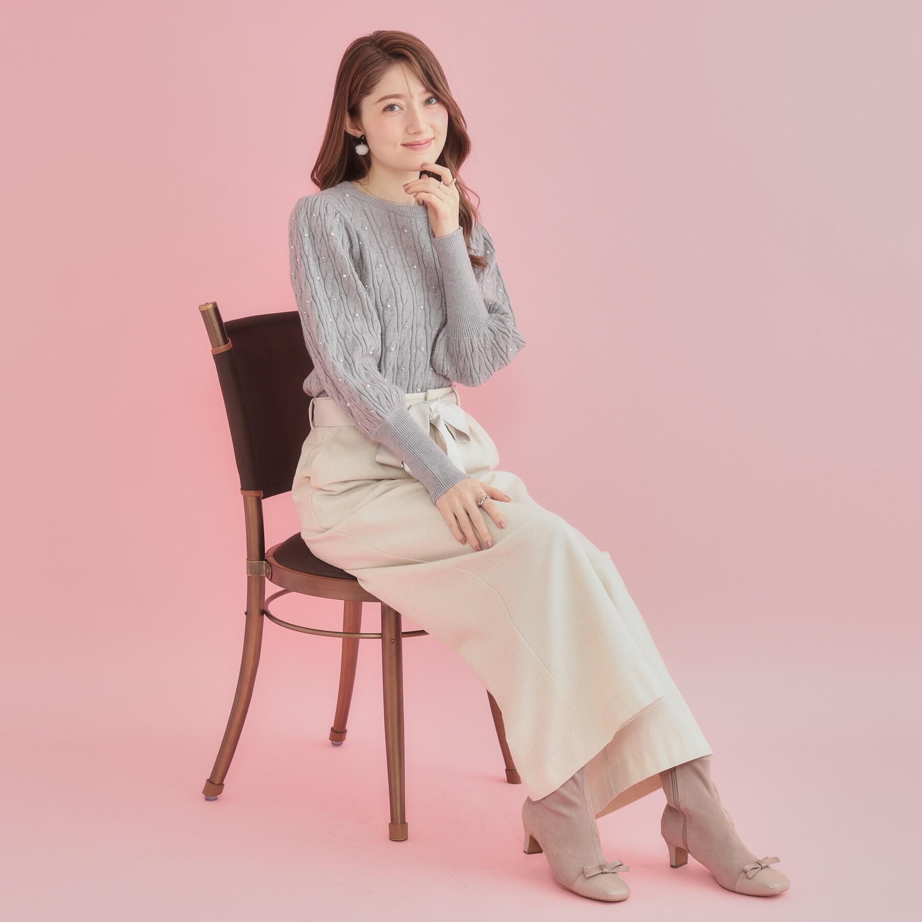 Couture broach「【華やぎ・一枚で着映え】ケーブルパール調ニット」|ニット・セーター|