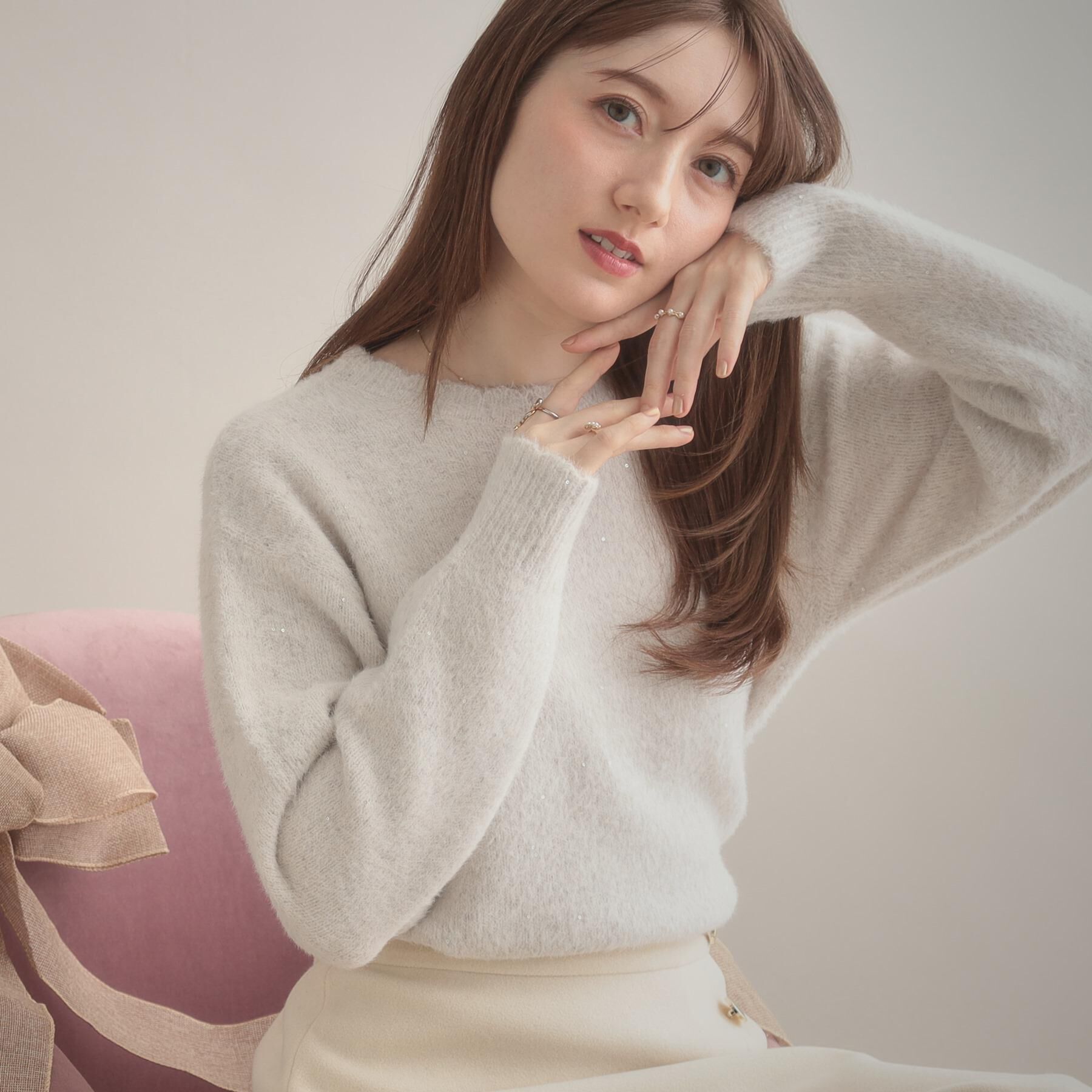 Couture broach「【前後2WAY】スパンコールラメフェザー ニット」|ニット・セーター|オフホワイト(003