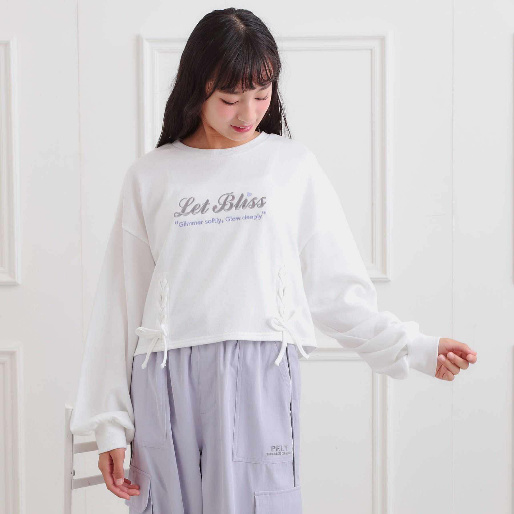 PINK-latte「レースアップ刺繍裏毛プルオーバー」|その他|